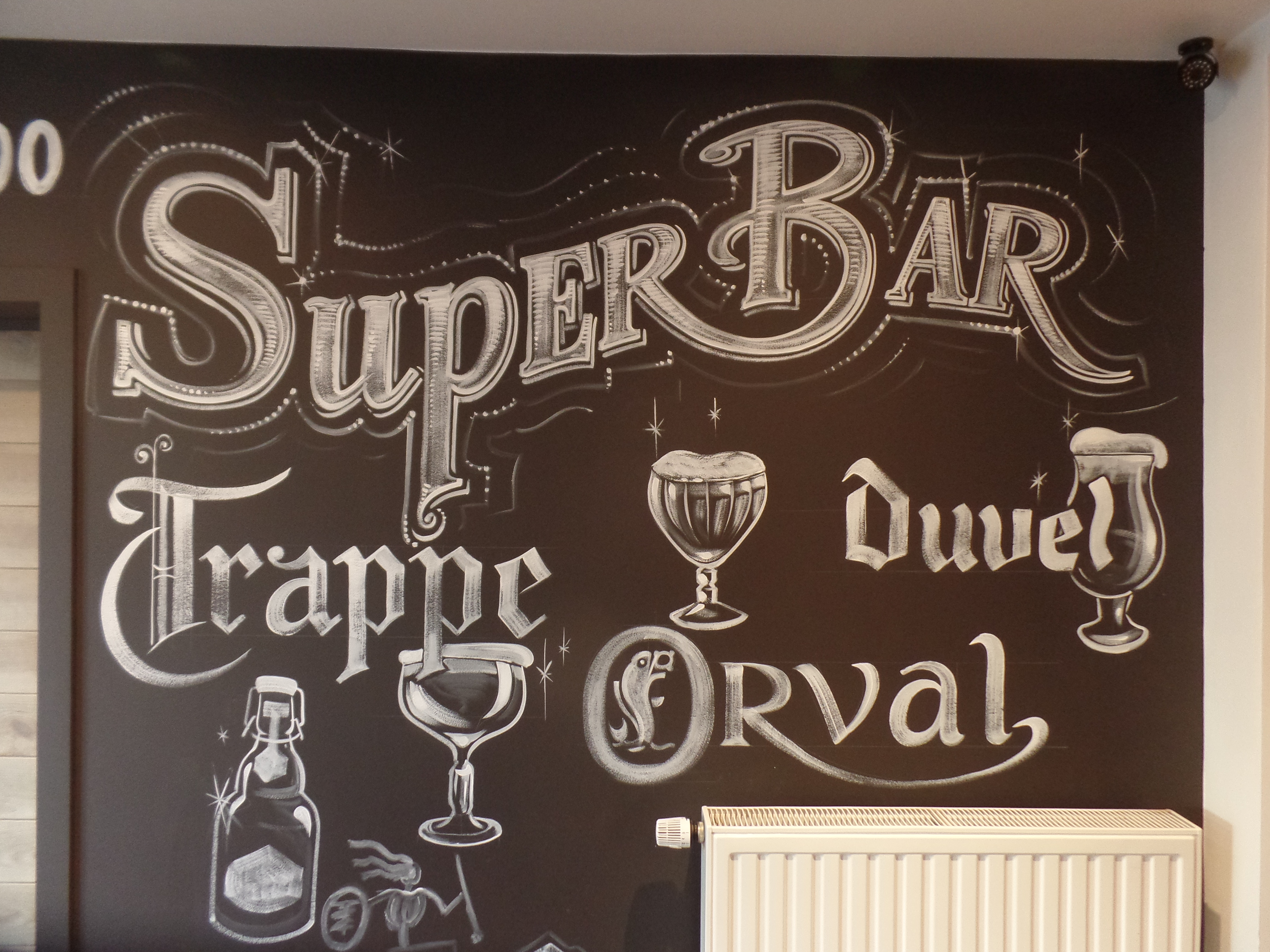 Lettrage à la craie sur panneau noir - Lettrage Chalk Line - Café de Paris - Waterloo