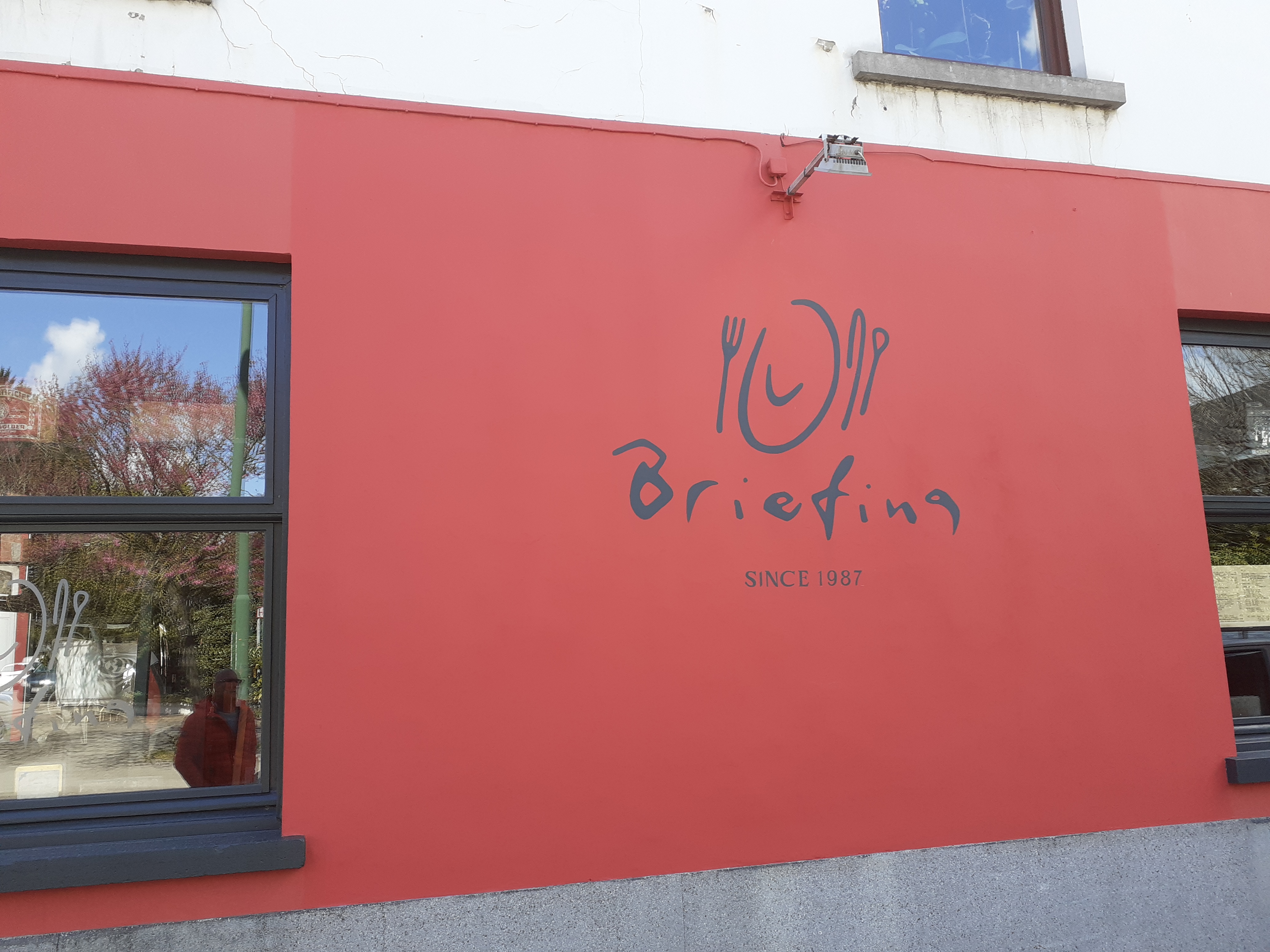 Reproduction du logo - Restaurant Briefing - Auderghem