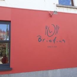 Reproduction du logo - Restaurant Briefing - Auderghem