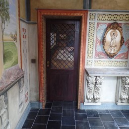 Porte inspirée d’un Vermeer - Chapelle - Anderlecht